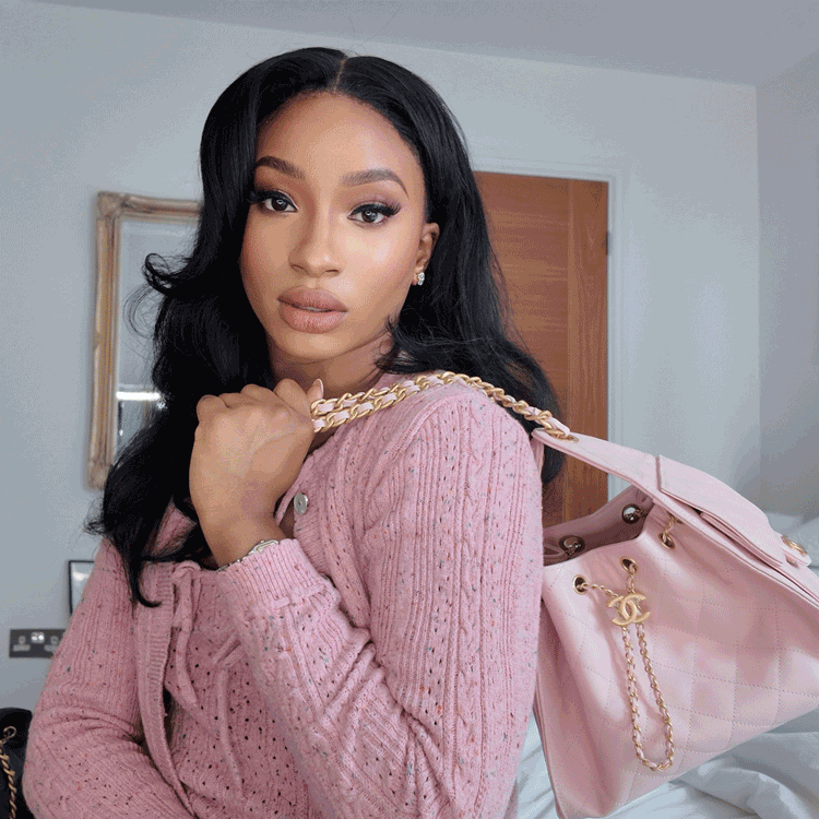 Chanel 25 bag review